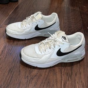 Nike Air Max casual shoes